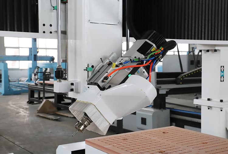 4 Eksen CNC Ahşap Oyma Makinesi