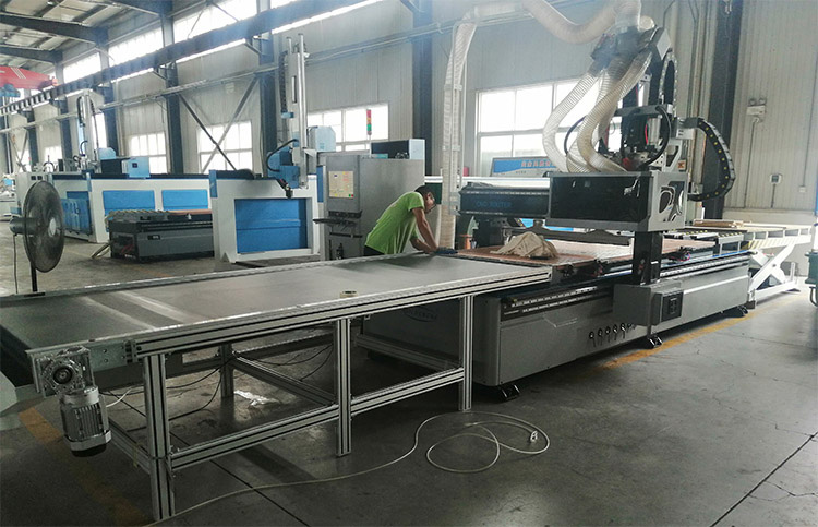 Kabine Yapımı i&ccedil;in CNC Makinesi