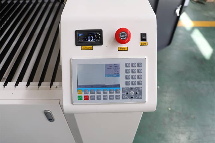 100W lazer grav&uuml;r