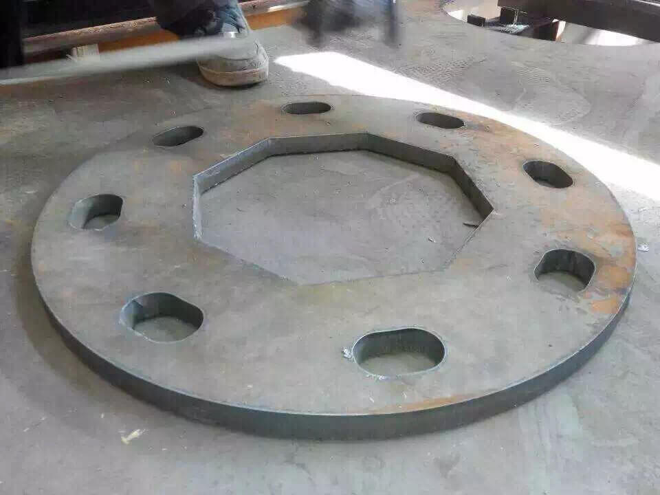 Binger Tipi CNC Plazma Kesme Makinesi