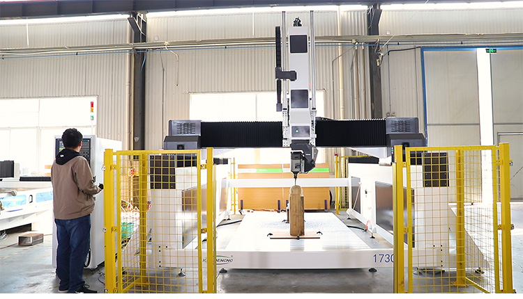 1730 5 Eksen ATC CNC y&ouml;nlendirici