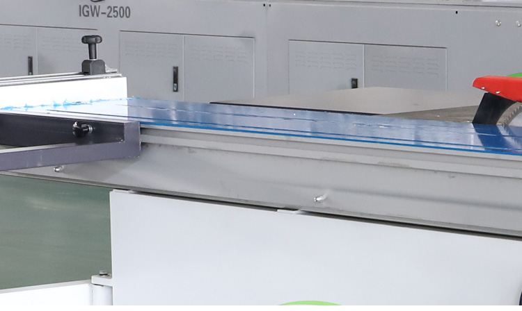 En iyi kayar panel testeresi